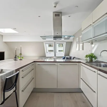 Fløyen Lux * Bergen